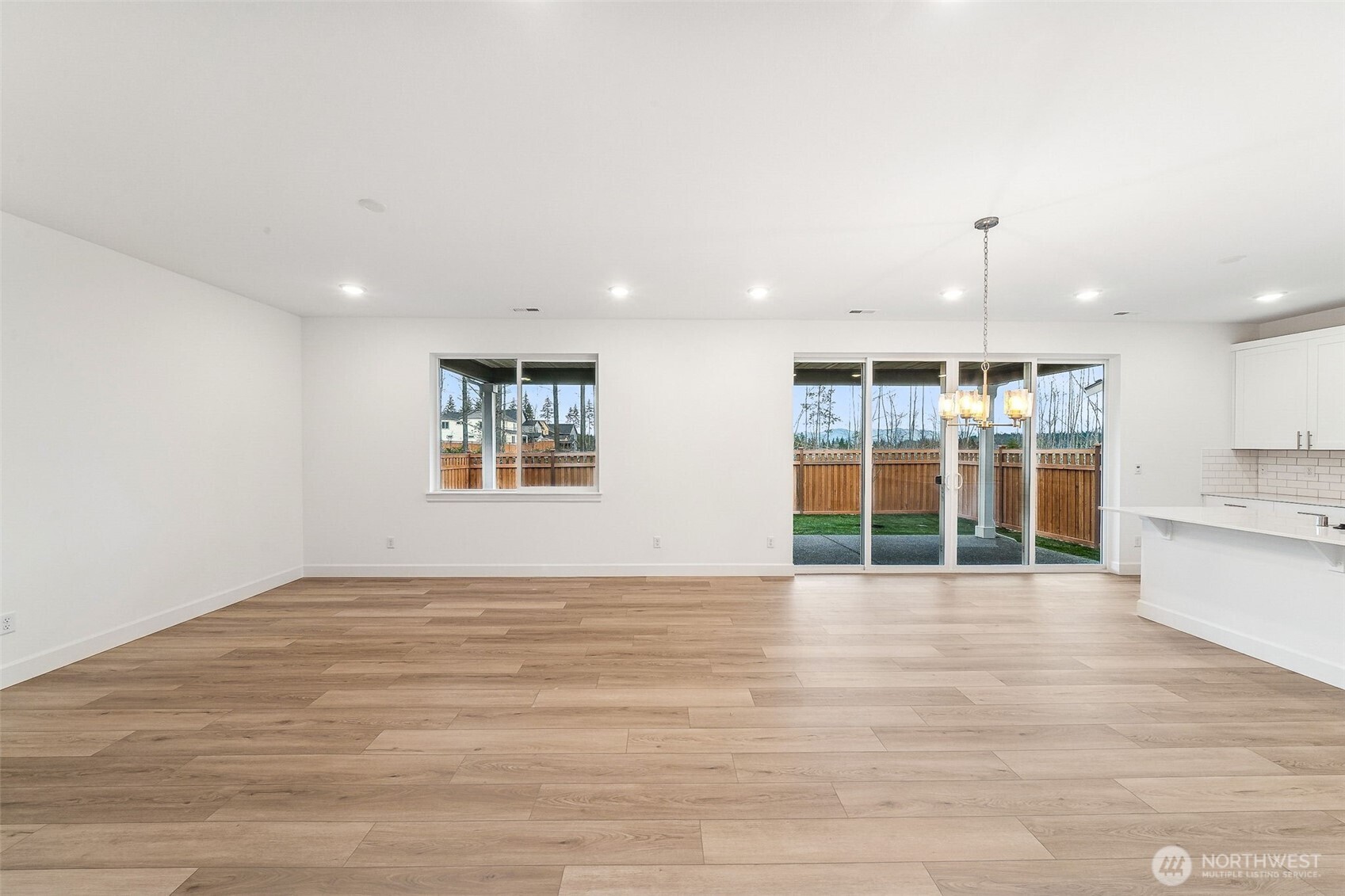 20304 150th Street E 596
