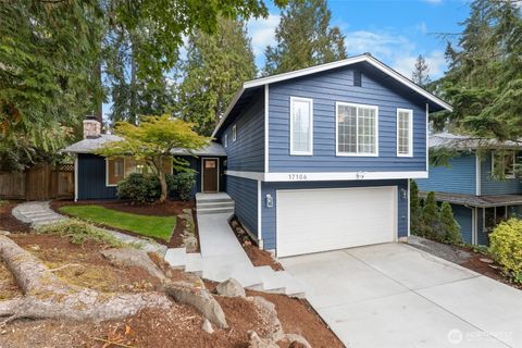 Photo of 17106 NE 31st Place, Bellevue, WA 98008 (MLS # 2439401)