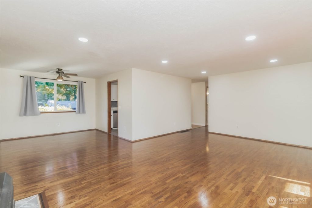 Photo of 5605 22nd Avenue SE, Lacey, WA 98503 (MLS # 2472120)