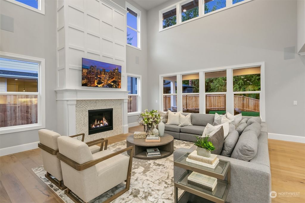 Photo of 15615 SE 45th Place, Bellevue, WA 98006 (MLS # 2036302)