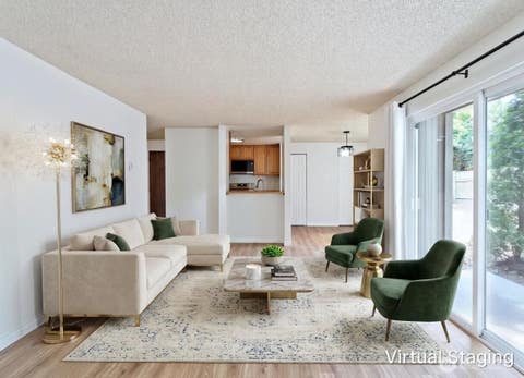 Photo of 4601 SW 320th St ST #E4, Federal Way, WA 98023 (MLS # 2560594)