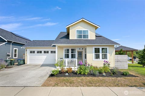 Photo of 4736 Spring Brook Court, Bellingham, WA 98226 (MLS # 2572070)