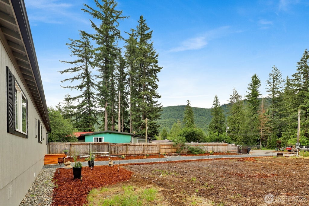 Photo of 8433 Golden Valley Drive, Maple Falls, WA 98266 (MLS # 2547515)