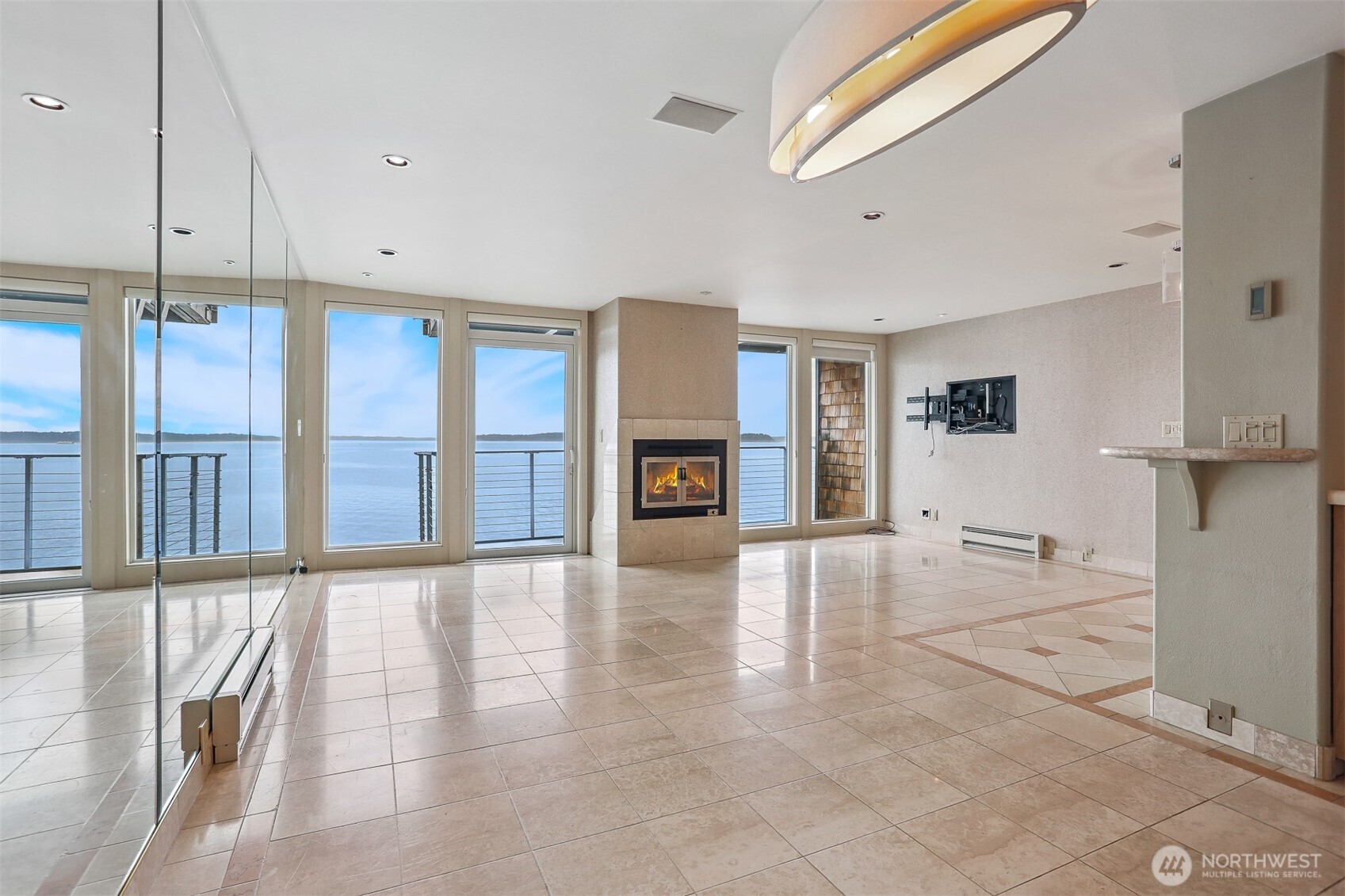 3717 Beach Drive SW 214