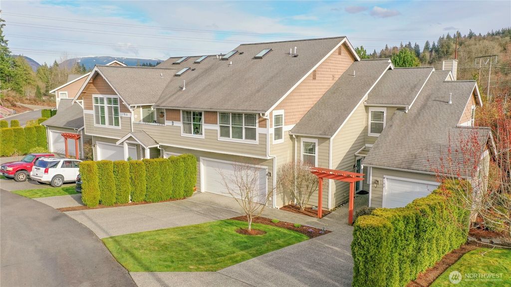 Photo of 910 Medical Center Drive #B-203, Arlington, WA 98223 (MLS # 2345320)