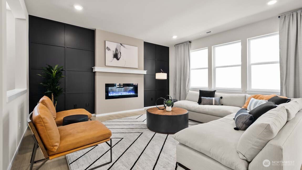 717 129th Street E 7