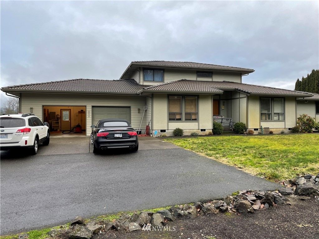 listing image 9363807424097