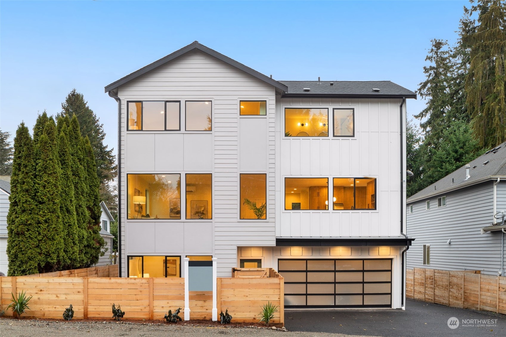3633 NE 120th Street