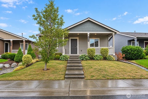 Photo of 18827 105th Avenue Ct E, Puyallup, WA 98374 (MLS # 2585508)