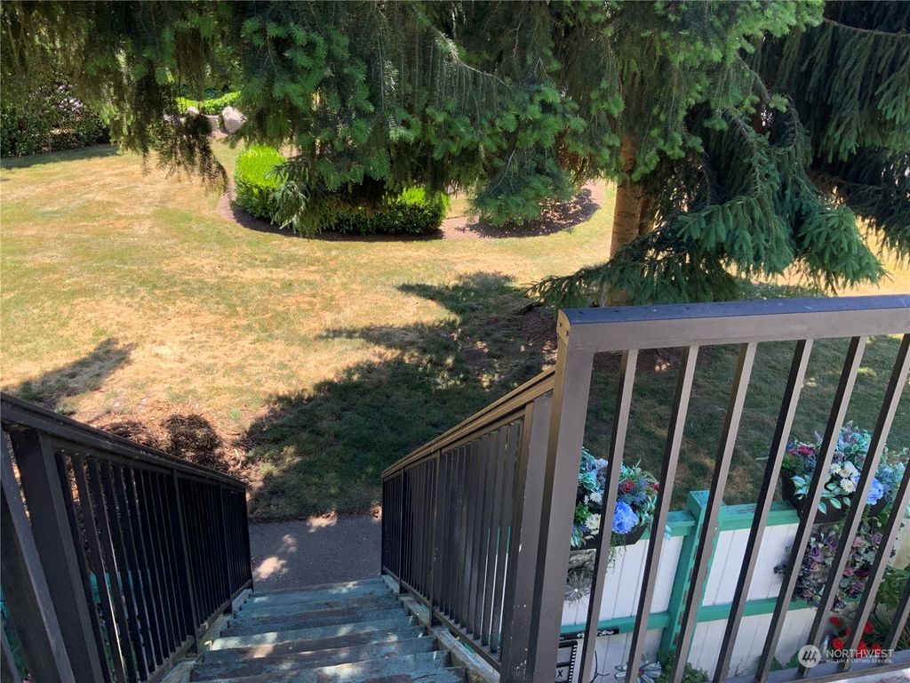 Photo of 1804 SW 318th Place #30D, Federal Way, WA 98023 (MLS # 2126446)