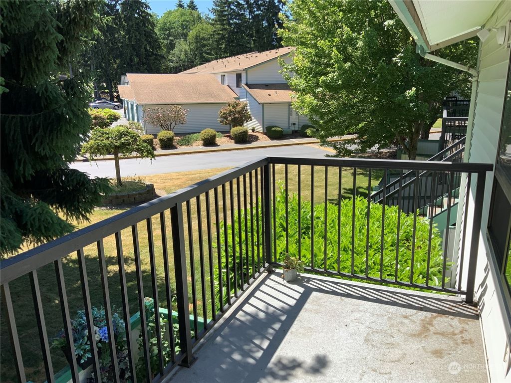 Photo of 1804 SW 318th Place #30D, Federal Way, WA 98023 (MLS # 2126446)