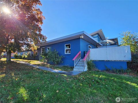 Photo of 1213 N Morain Loop N, Kennewick, WA 99336 (MLS # 2452433)