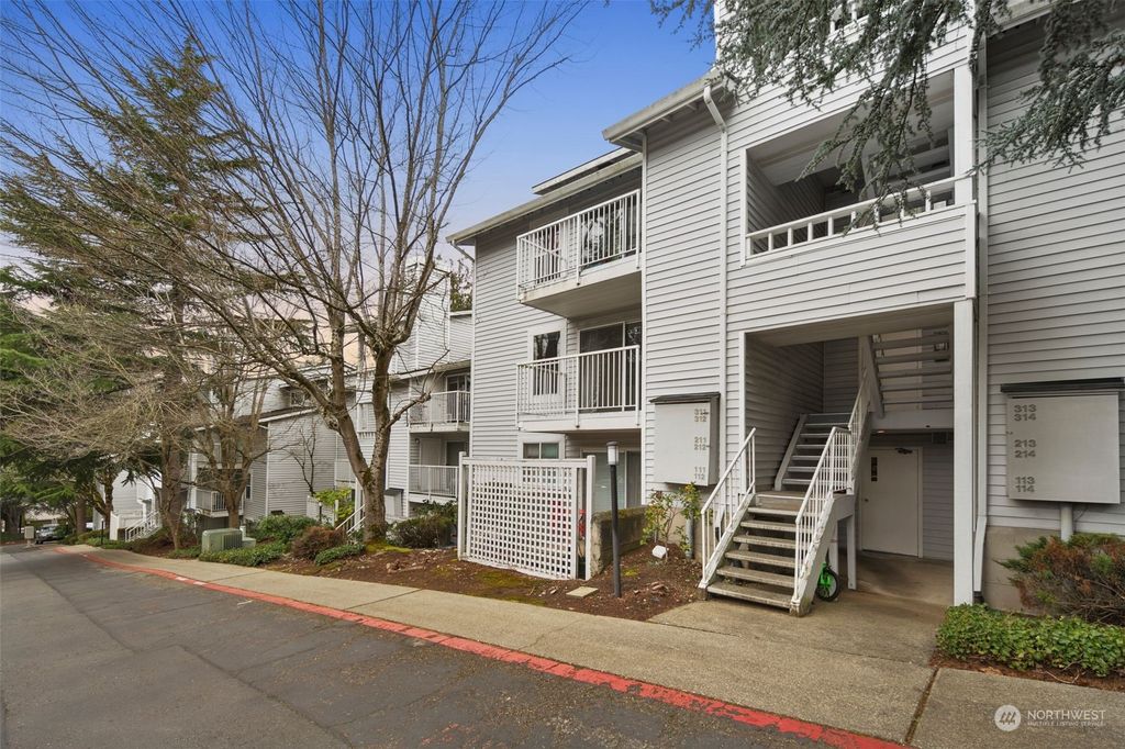 Photo of 4106 Factoria Boulevard SE #C212, Bellevue, WA 98006 (MLS # 2201351)