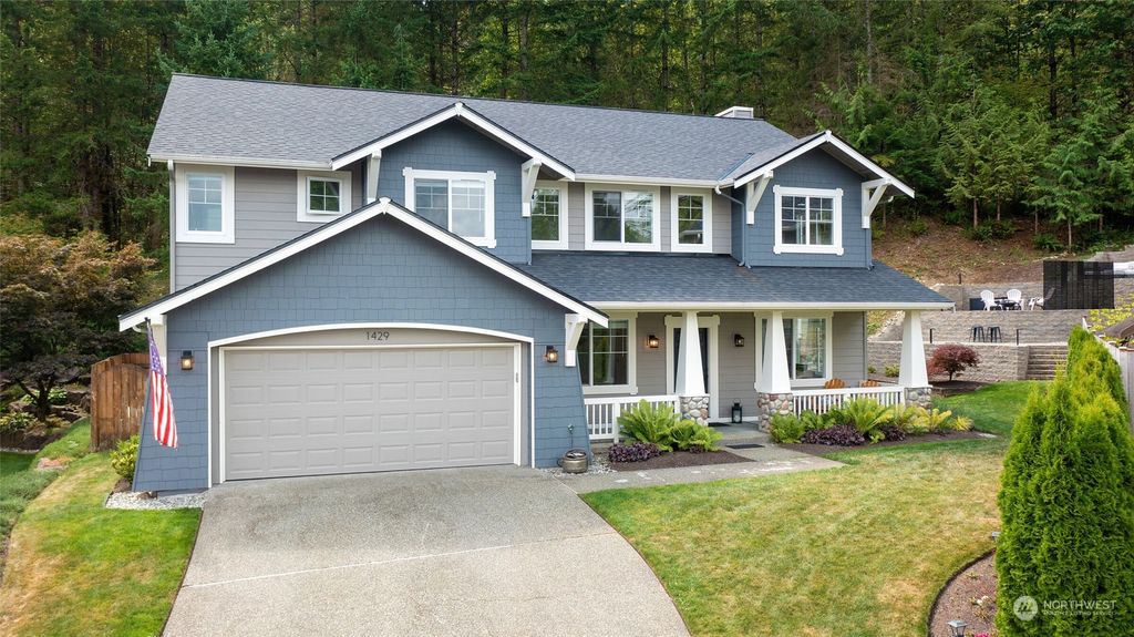 Photo of 1429 Forster Boulevard SW, North Bend, WA 98045 (MLS # 2278468)