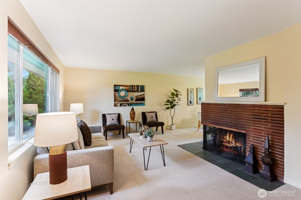 Photo of 1223 N 188th Street, Shoreline, WA 98133 (MLS # 2503299)