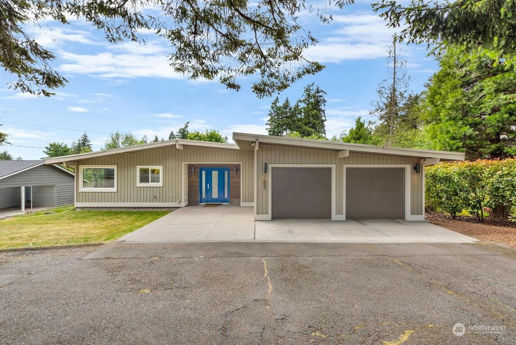 Photo of 7653 116th Avenue SE, Newcastle, WA 98056 (MLS # 2074348)