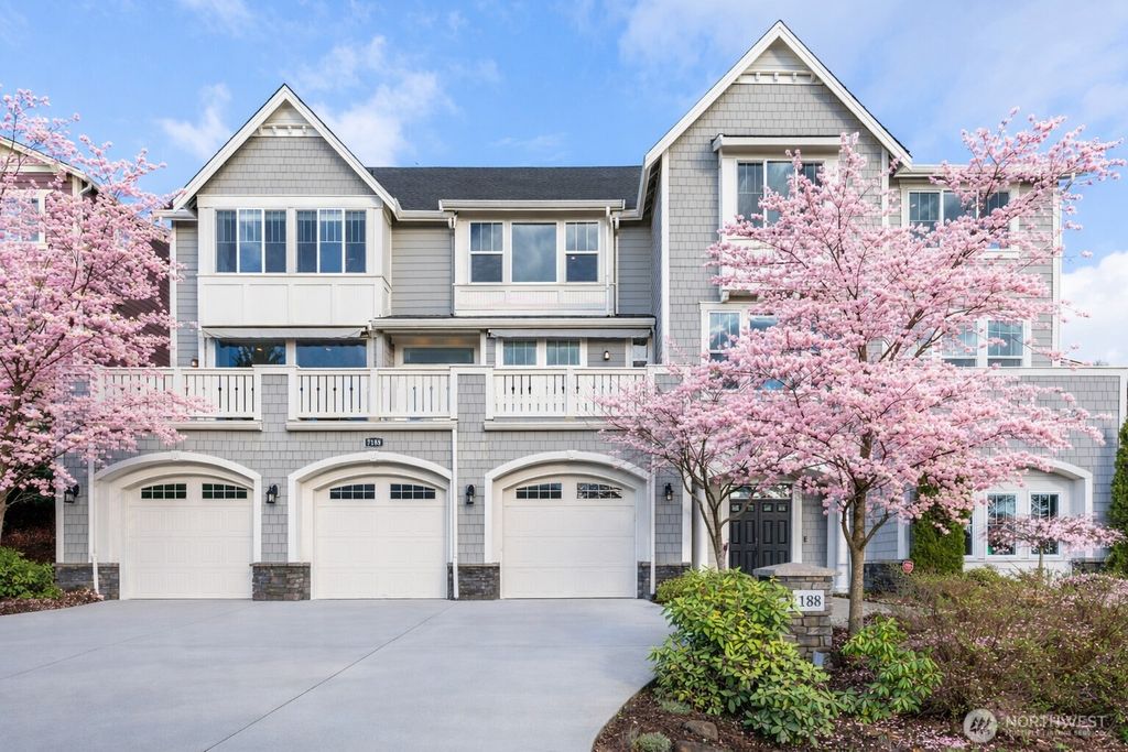 Photo of 7188 169th Ave Ave SE, Bellevue, WA 98006 (MLS # 2498560)