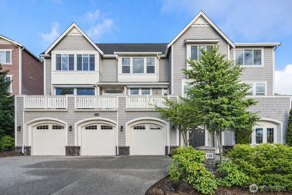 Photo of 7188 169th Ave Ave SE, Bellevue, WA 98006 (MLS # 2498560)