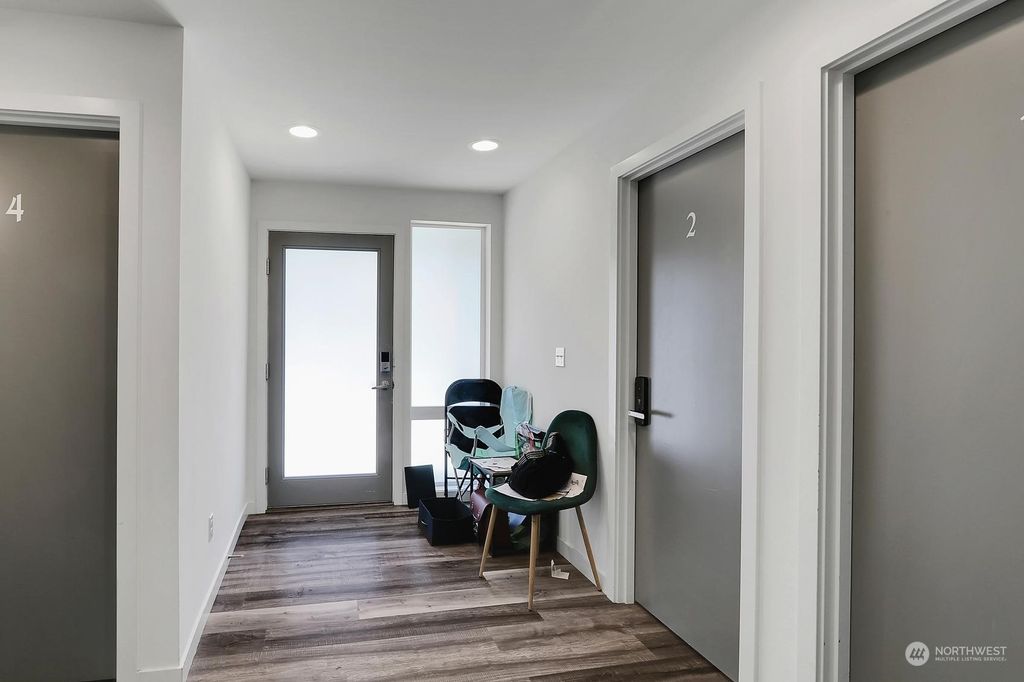 Photo of 5264 Brooklyn Avenue NE, Seattle, WA 98105 (MLS # 2246524)