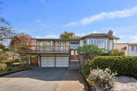 921 S Magnolia Tacoma WA 98465