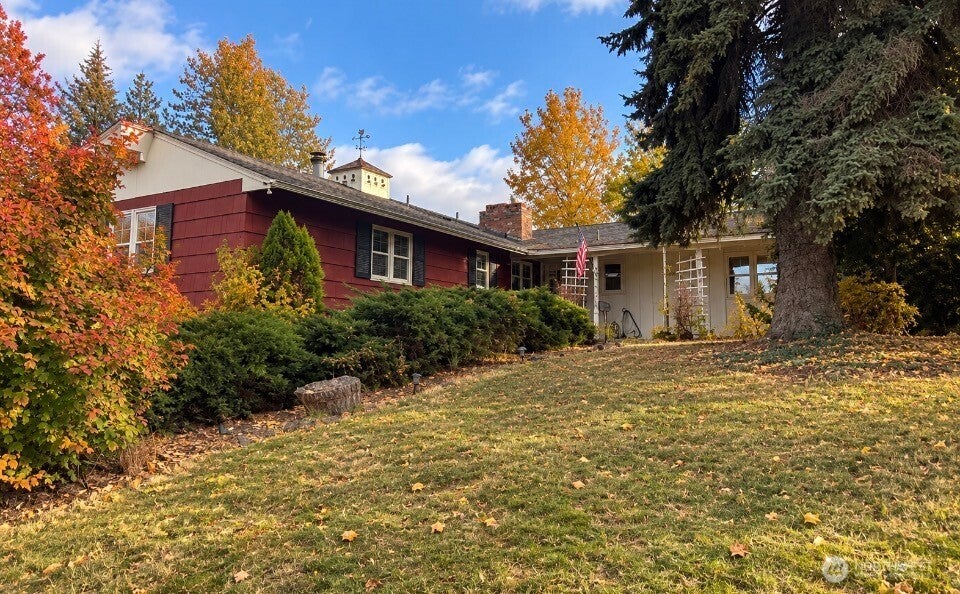 Photo of 1504 E Pinecrest Road, Spokane, WA 99203 (MLS # 2590695)