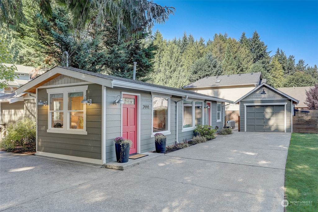 Photo of 2444 NE 182nd Street, Shoreline, WA 98155 (MLS # 2158945)