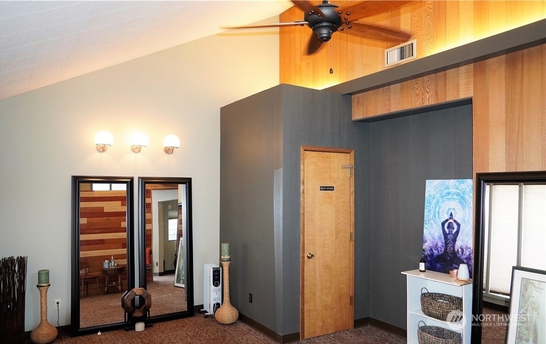 5920 100th Street SW 33