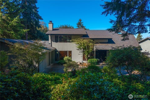 Photo of 30017 24th Avenue SW, Federal Way, WA 98023 (MLS # 2578069)