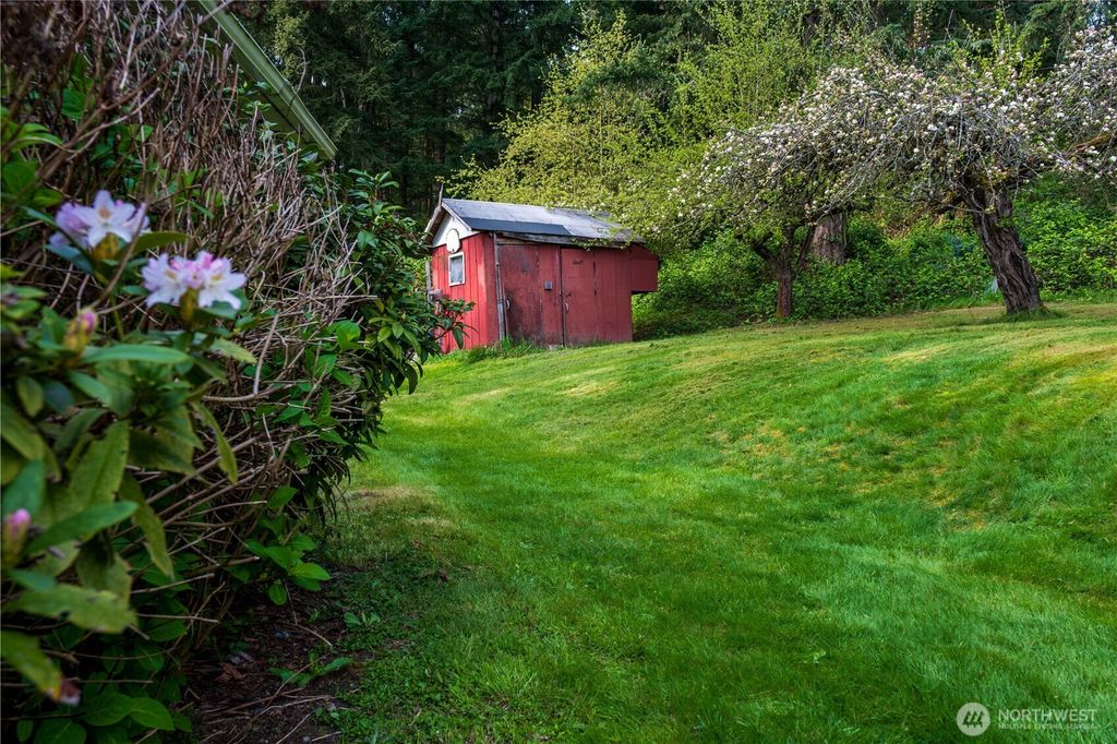 Photo of 9921 43rd Street Ct E, Edgewood, WA 98371 (MLS # 2521474)