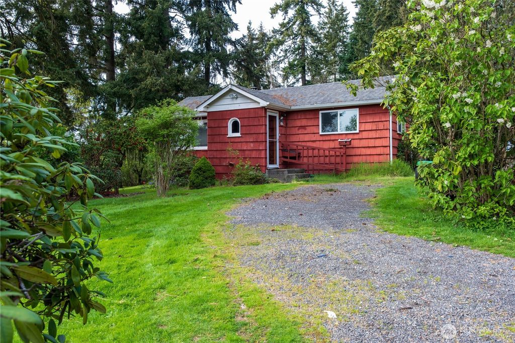 Photo of 9921 43rd Street Ct E, Edgewood, WA 98371 (MLS # 2521474)