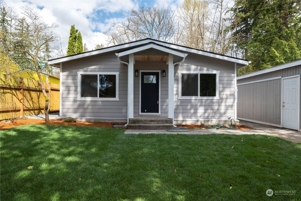 Photo of 2703 204th Street SW, Lynnwood, WA 98036 (MLS # 2054971)