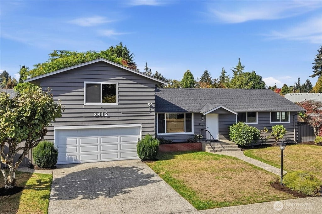 Photo of 2412 N Cheyenne Street, Tacoma, WA 98406 (MLS # 2589543)