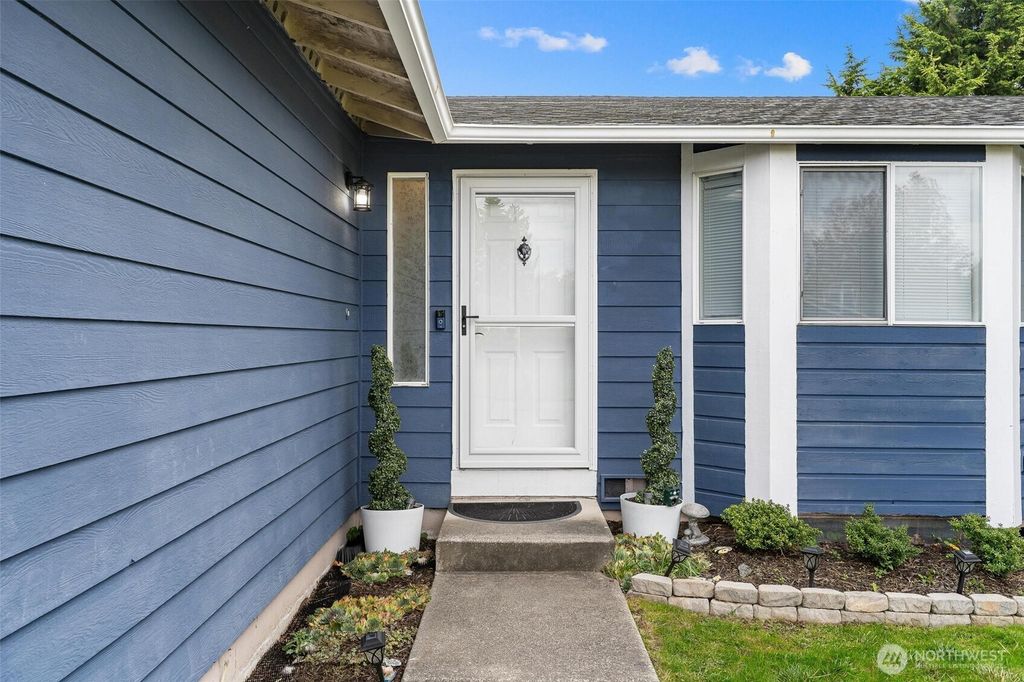 Photo of 27237 Church Creek Loop NW, Stanwood, WA 98292 (MLS # 2444120)