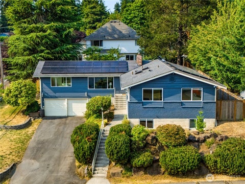 Photo of 10404 NE 198th Street, Bothell, WA 98011 (MLS # 2589230)