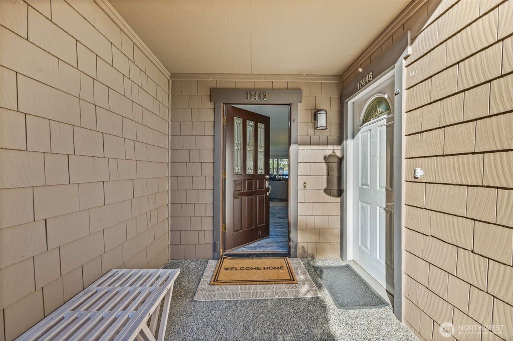 Photo of 17442 NE 40th Place #D3, Redmond, WA 98052 (MLS # 2435498)