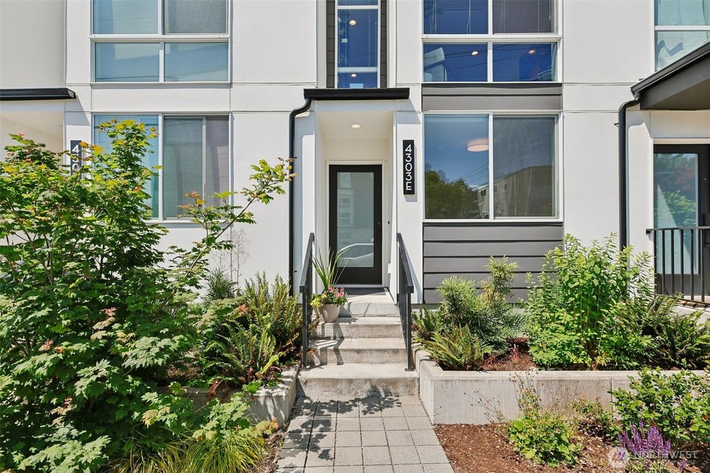 Photo of 4303 Dayton Avenue N #E, Seattle, WA 98103 (MLS # 2434544)