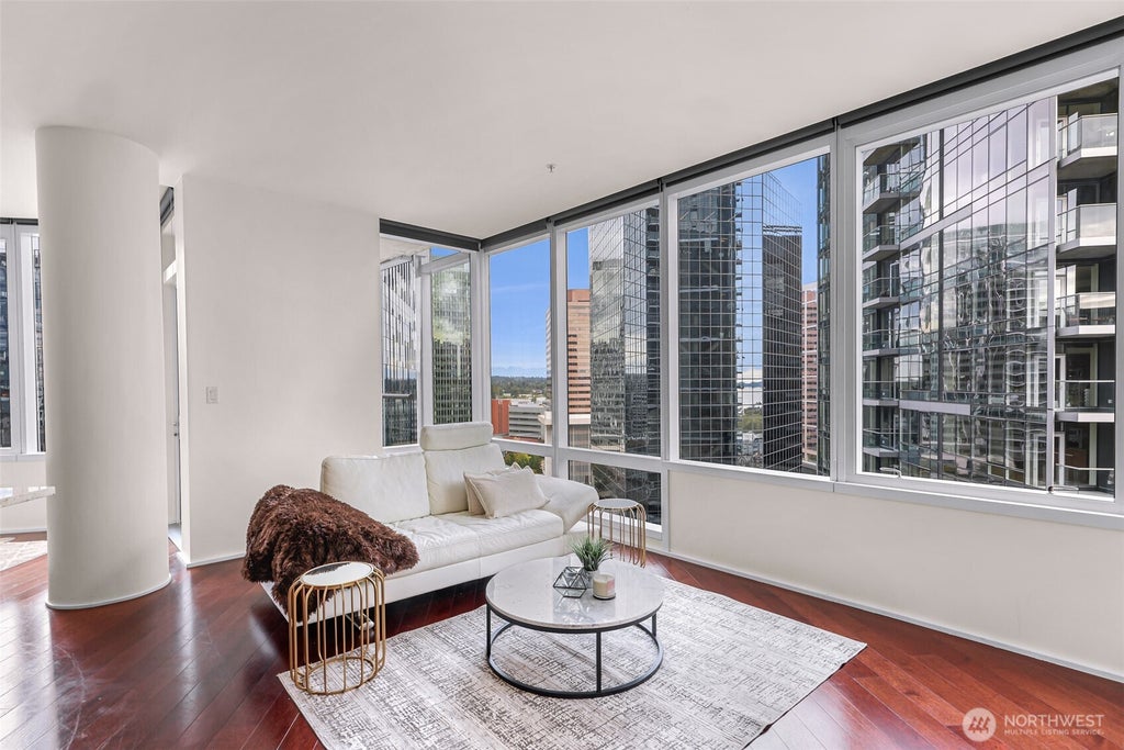 Photo of 500 106th Avenue NE #1807, Bellevue, WA 98004 (MLS # 2588526)