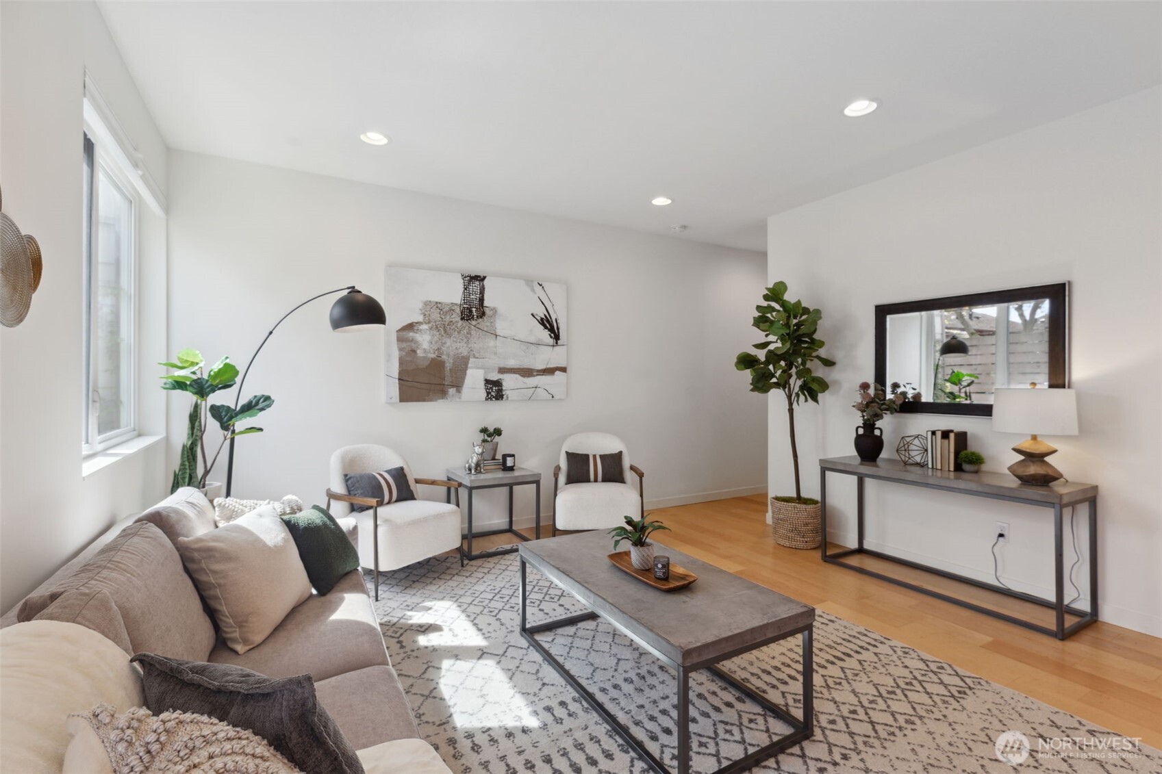 1530 13th Avenue S E