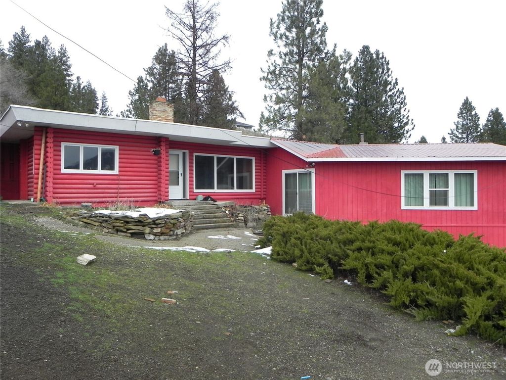 Photo of 345 N Portland Street, Republic, WA 99166 (MLS # 2460507)