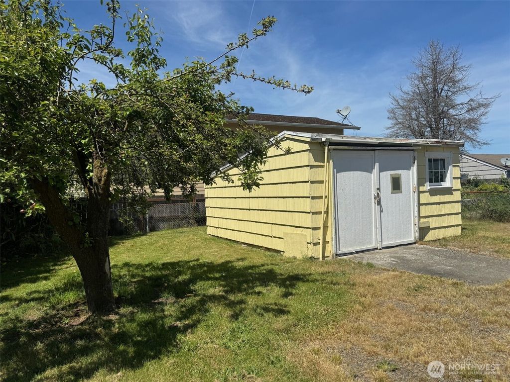 Photo of 3001 Wheaton Way Way, Bremerton, WA 98310 (MLS # 2481899)