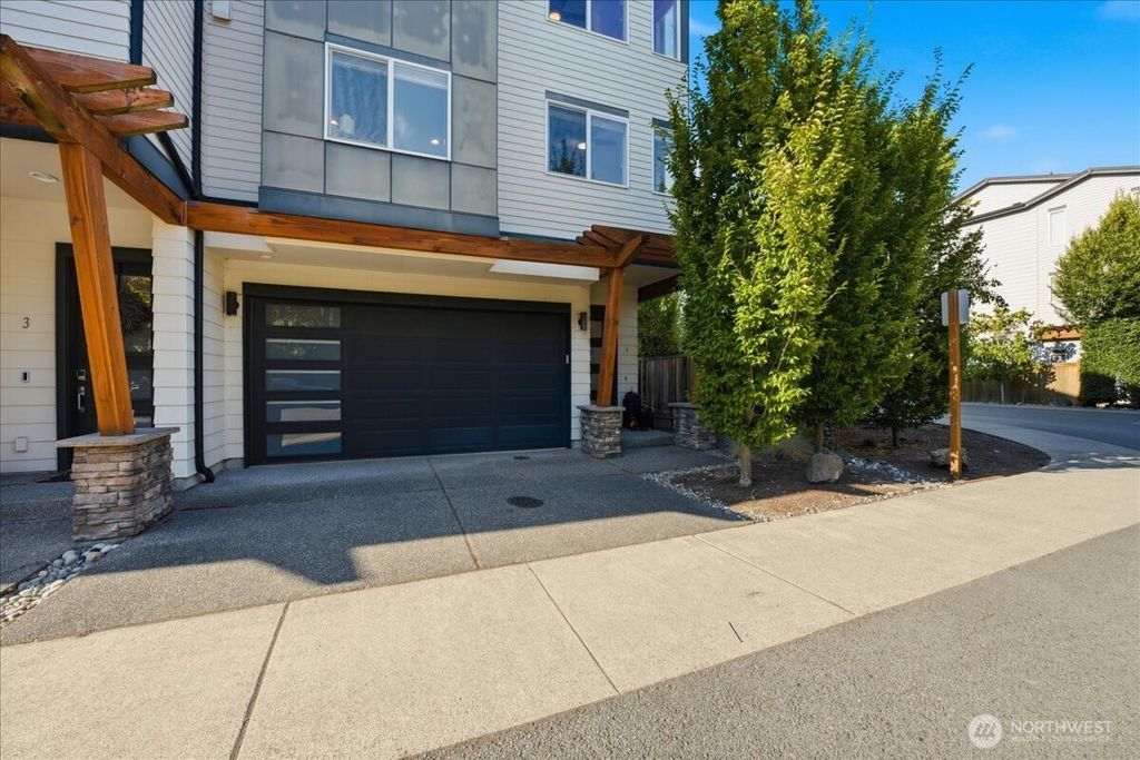 Photo of 19225 Damson Road #F-4, Lynnwood, WA 98036 (MLS # 2559575)