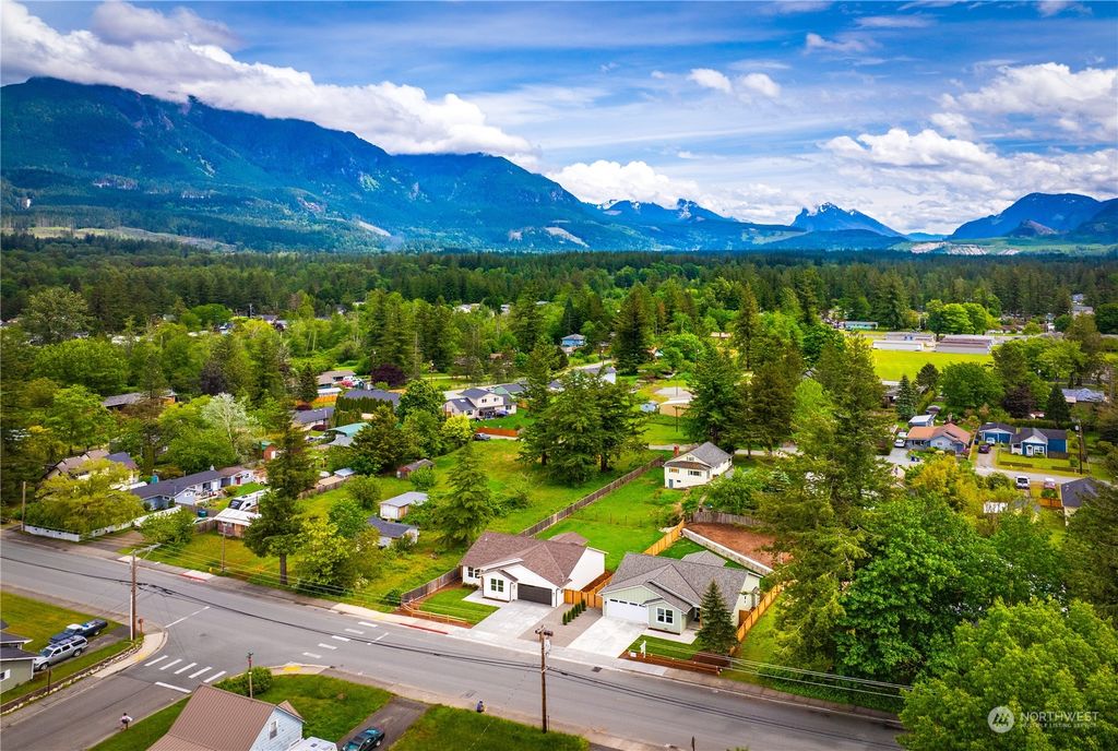 Photo of 244 1ST STREET St, Gold Bar, WA 98251 (MLS # 2243487)