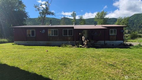 Photo of 135 Frost Creek Road, Glenoma, WA 98336 (MLS # 2542903)