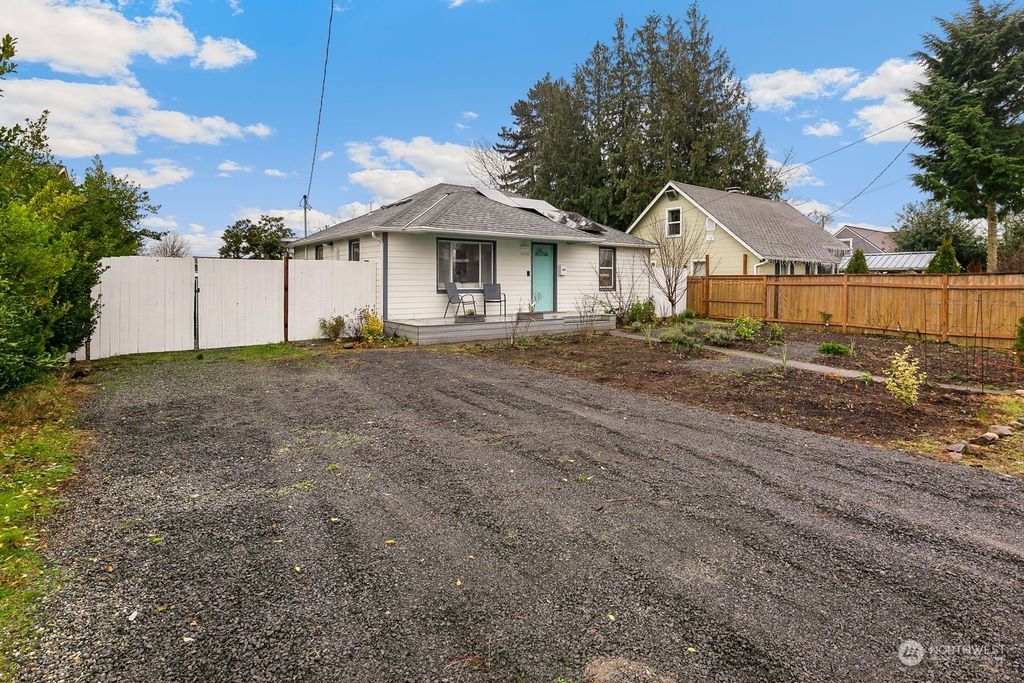 Photo of 12238 77th Avenue S, Seattle, WA 98178 (MLS # 2188478)