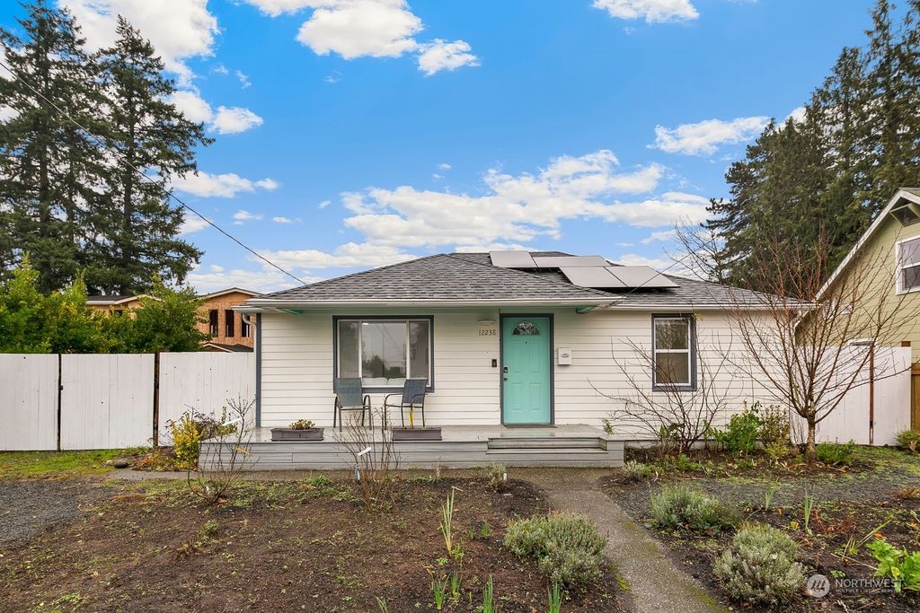 Photo of 12238 77th Avenue S, Seattle, WA 98178 (MLS # 2188478)