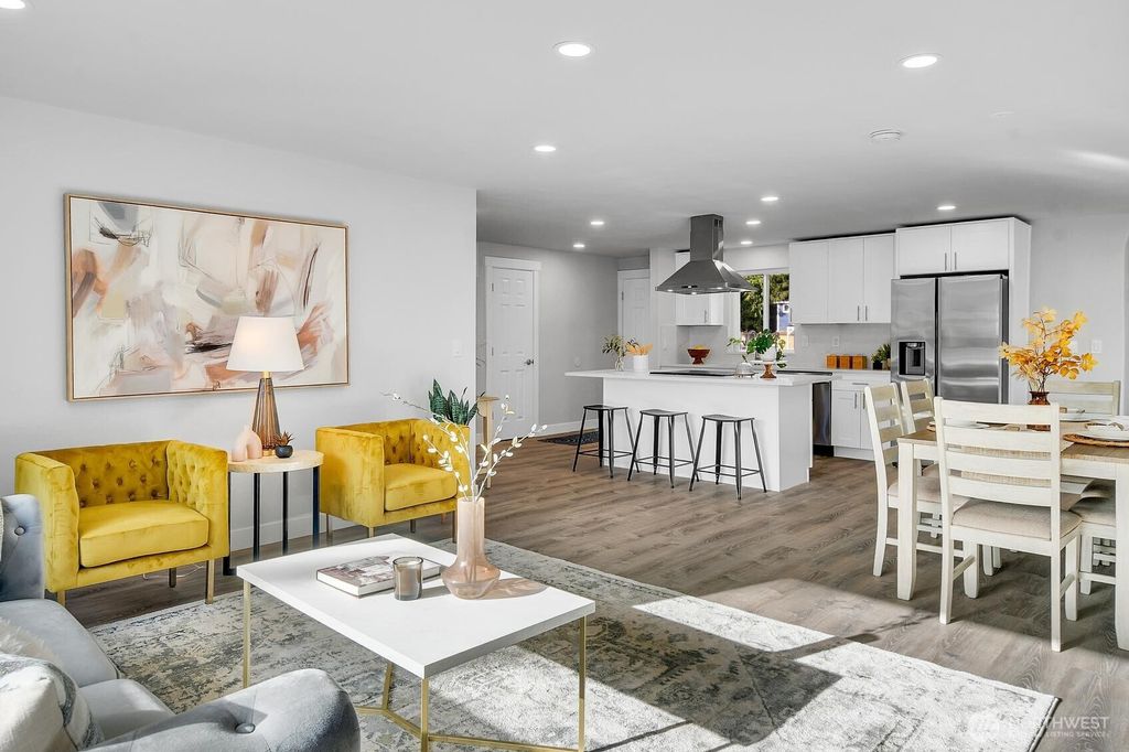 Photo of 12117 SE 164th Street, Renton, WA 98058 (MLS # 2454714)