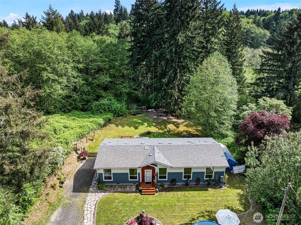 Photo of 6852 SE Garfield Street, Port Orchard, WA 98366 (MLS # 2520875)
