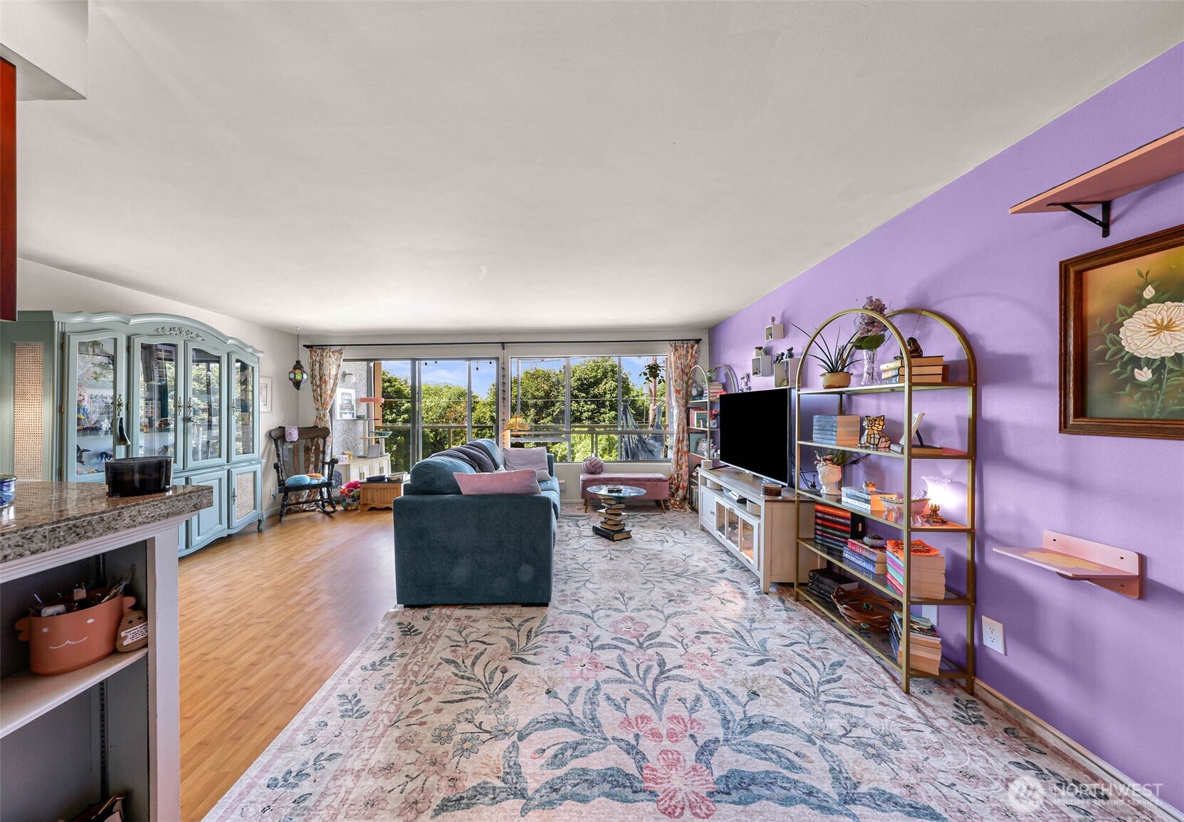 414 Boulevard 105