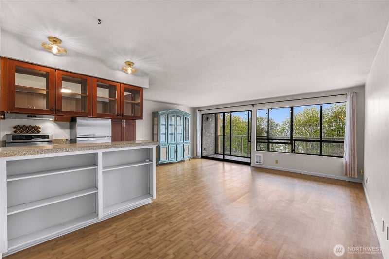 414 Boulevard 105