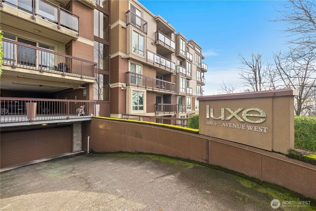Photo of 500 W 5th Avenue #306, Seattle, WA 98119 (MLS # 2501442)